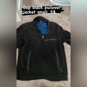 Black Pullover